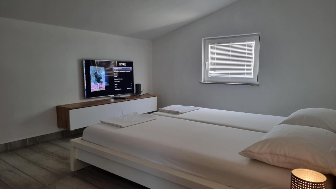Naturia Holiday House Медулин Екстер'єр фото